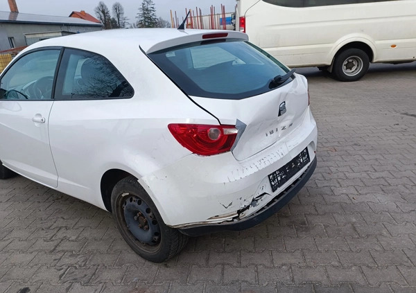 Seat Ibiza cena 9999 przebieg: 82000, rok produkcji 2011 z Czarnków małe 154